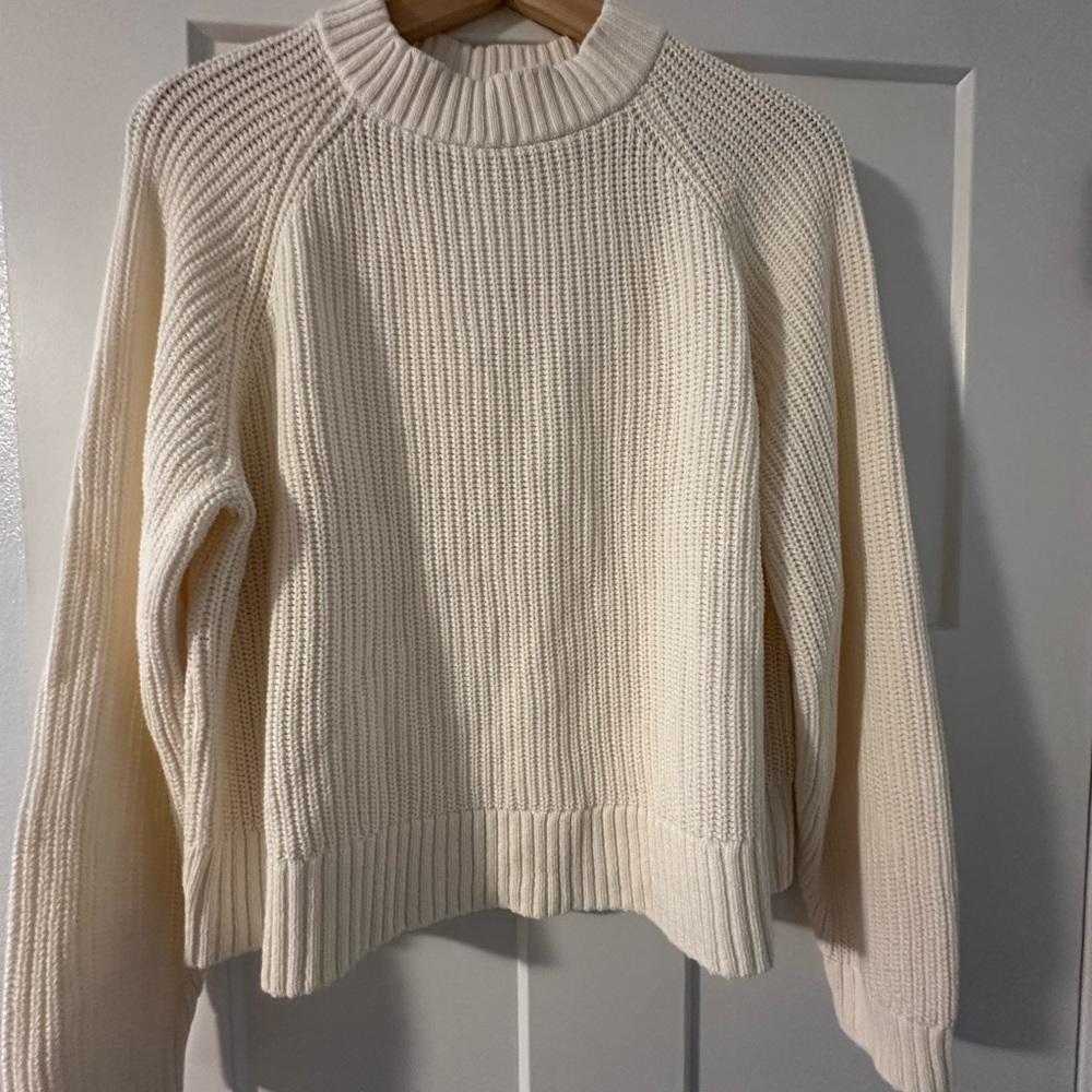 Old Navy Cream Ribbed Crew Neck Sweater